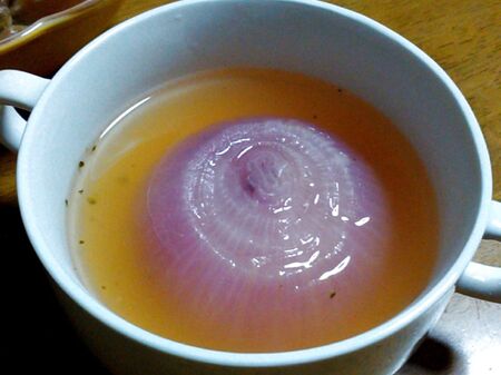 丸ごと玉ねぎコンソメあんかけ