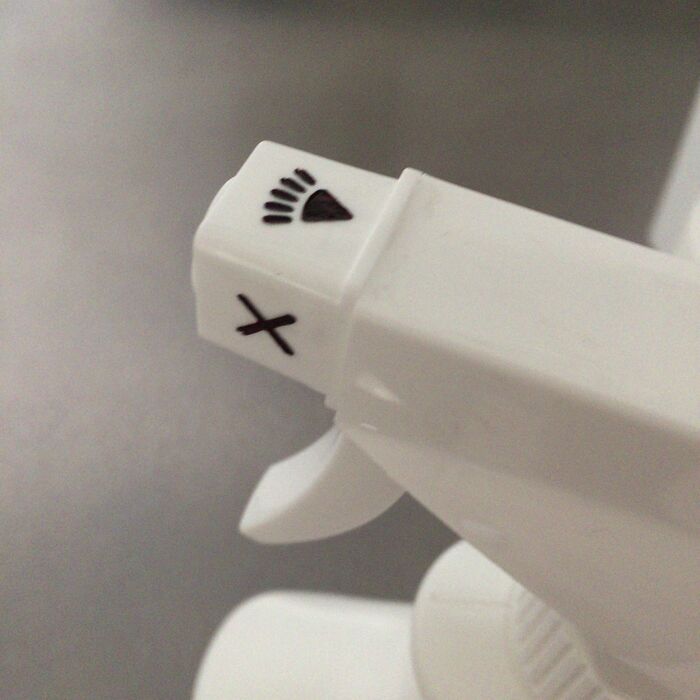 ペンで黒く塗っちゃいました!