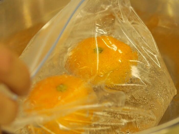 【裏技】夏の暑い日にピッタリ♪新食感デザート「炭酸フルーツ」の作り方