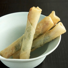 お弁当にも 梅ツナ大葉春巻き