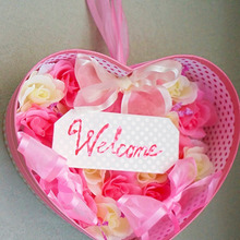 ダイソーの紙箱で簡単! 100均材料だけで、ハート型のウエルカムリース作り