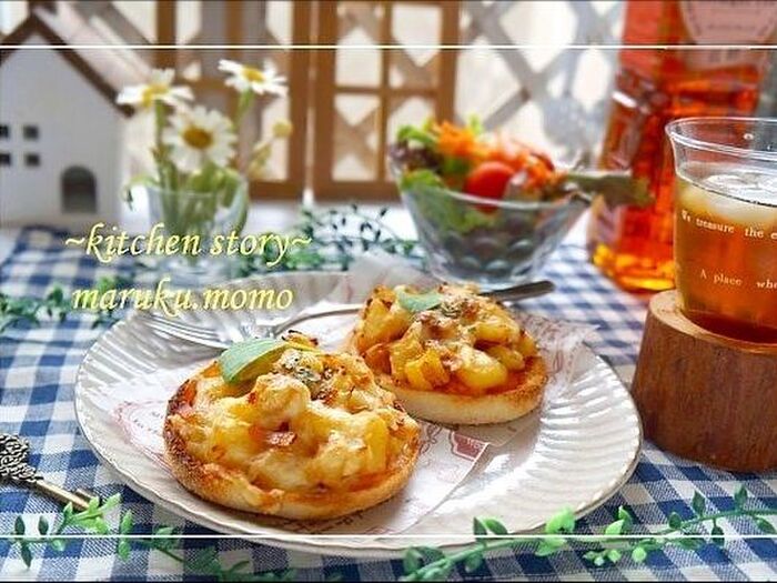 イングリッシュマフィンで♪ジャーマンポテトのオープンピザ