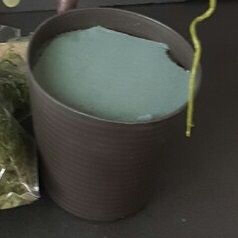 2.ぶどうの鉢を作る。