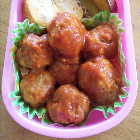 お弁当に!揚げないフワフワ肉団子