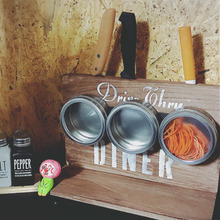 ALLダイソーで包丁スタンド