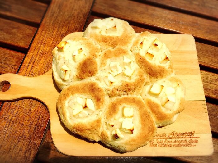 HMとヨーグルトだけで作る‼︎スキレットでちぎりパン