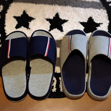 Tommy hilfiger風スリッパ