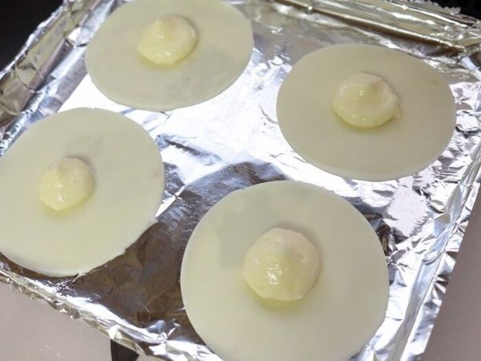 餃子の皮の準備1