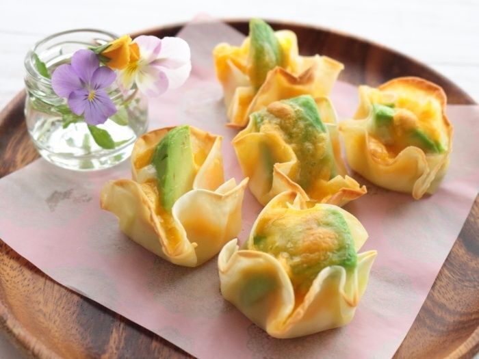 トースターで10分! やめられない止まらない アボカドとチーズの一口ギョーザ