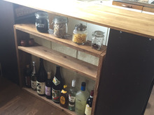 狭いキッチンでも収納力抜群のキッチンカウンター