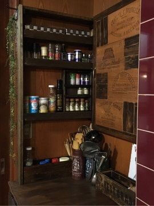 超使いやすい側面収納!キッチン隙間にスパイスラック♪