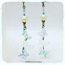 セリアの薄型モールドが使える! レジンのおしゃれパーツ作り