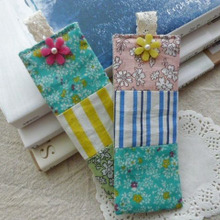 小さなはぎれを生かす!キュートなブックマーク