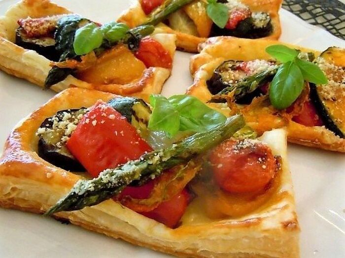 冷凍パイシードでお手軽!イタリアンなグリル野菜のパイ