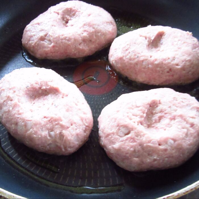 フライパンで焼く。