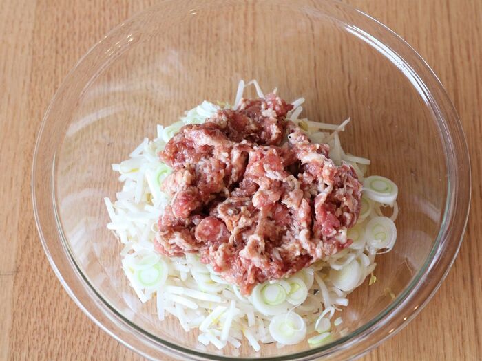 具材を作る。