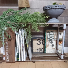 【簡単リメイク】DIYの鉄板アイテム すのこ+塩ビ パイプで「ミニラック」作ってみた