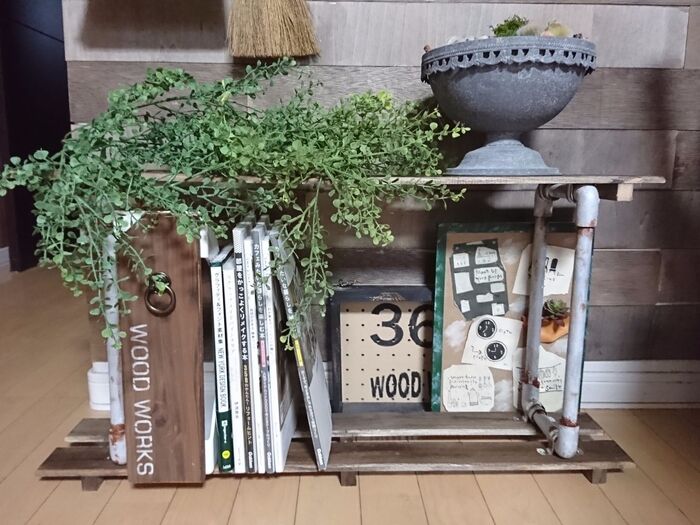 【簡単リメイク】DIYの鉄板アイテム すのこ+塩ビ パイプで「ミニラック」作ってみた