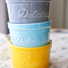 全色揃えたくなる!!100円で買える♡耐熱ミニカップはぷっくりロゴが可愛い♪