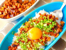 材料たった2つで美味しく節約!「厚揚げそぼろ」の作り方☆