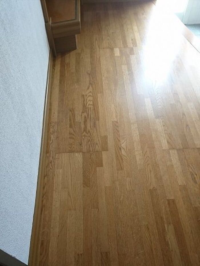 木目に沿って