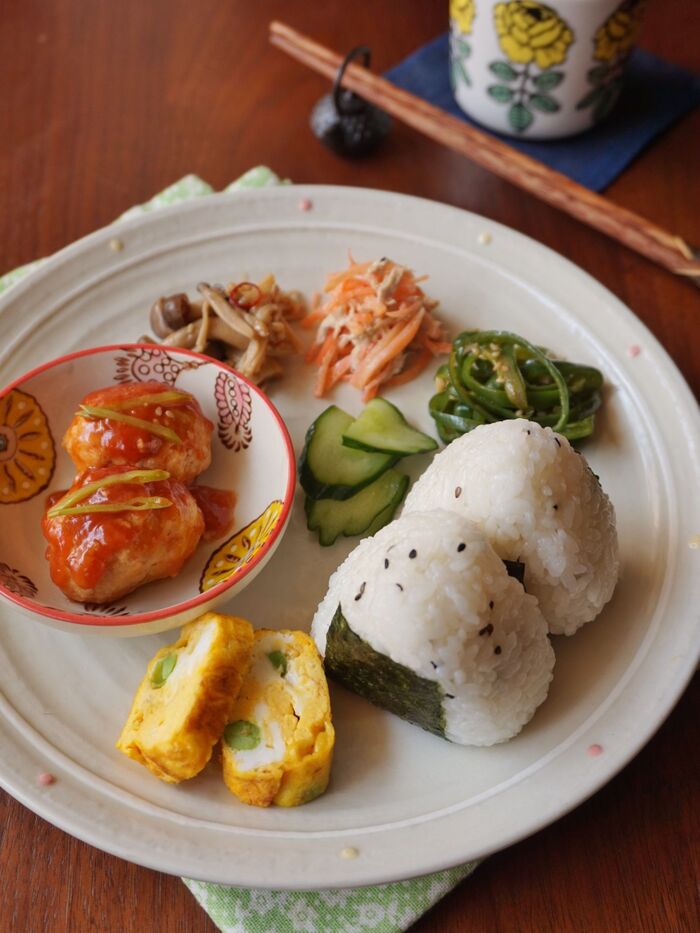 夫のお弁当用の残りで簡単ワンプレート朝ごはん