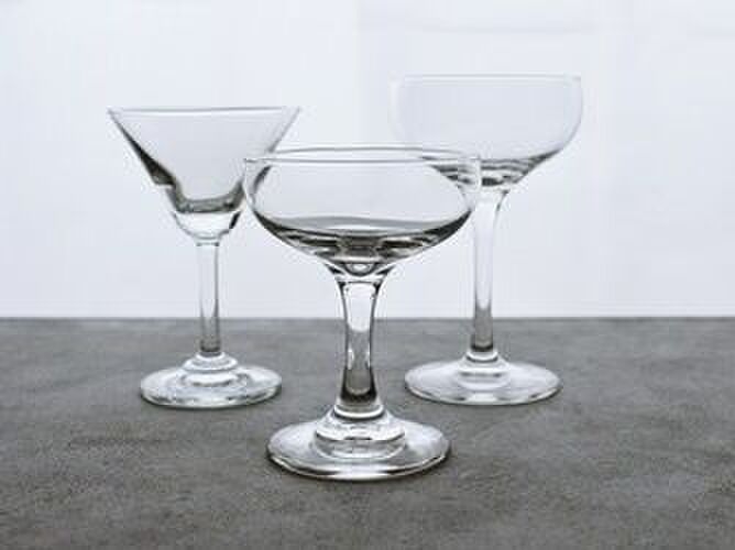 こちらのカクテルグラスを使用します