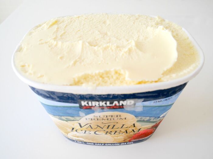 『カークランド スーパープレミアム バニラアイスクリーム』商品情報と値段