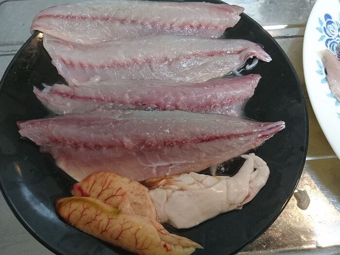 鯵の解体
