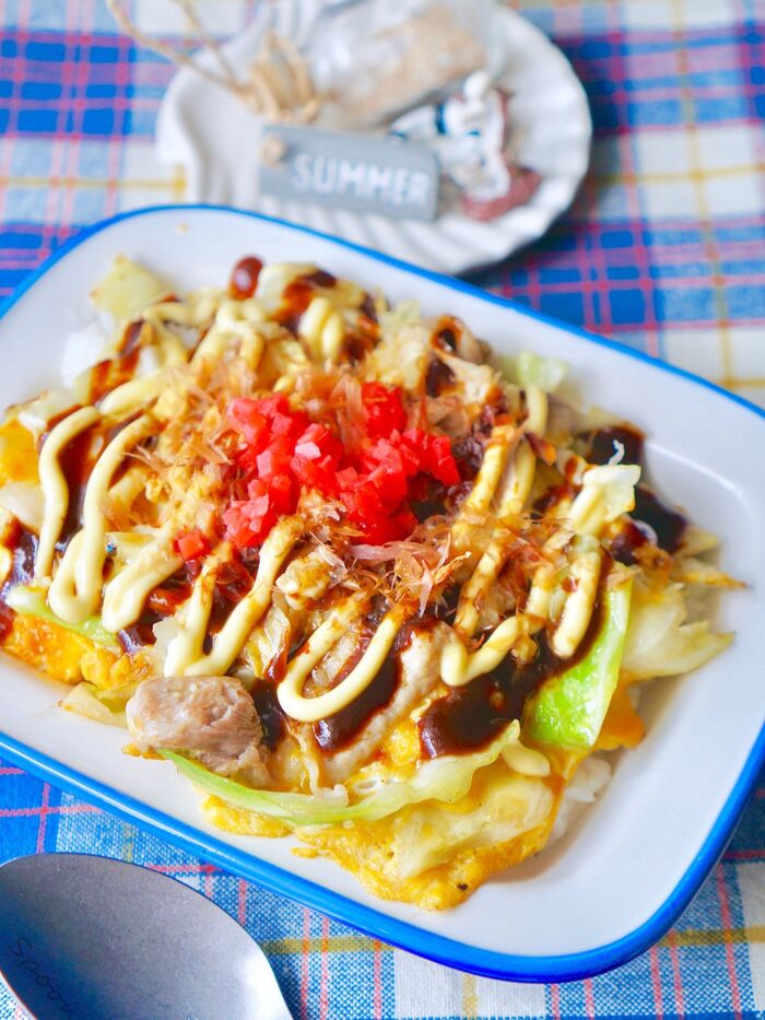 一度作ったら癖になる♪豚こま肉で!お好み焼き風たまご丼!!