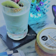 海外インスタで今話題の”マーメイドスムージー”限りなくスカイブルーが爽やか