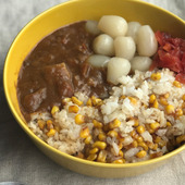 子どもが大好きな初夏の味! バターしょうゆコーンごはんのカレー