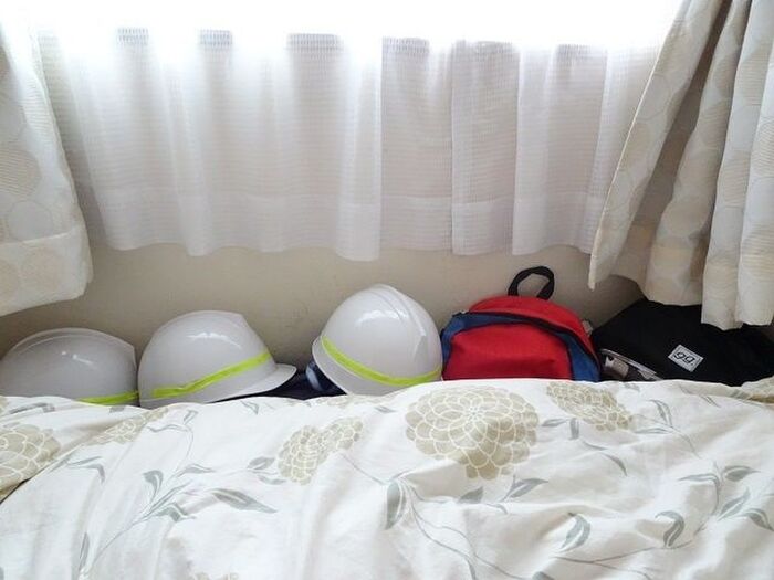 非常用持ち出しリュックは、子どもがすぐ取り出せる場所に