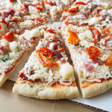 コストコ巨大ピザ!切り方・焼き方・保存方法を徹底レポート