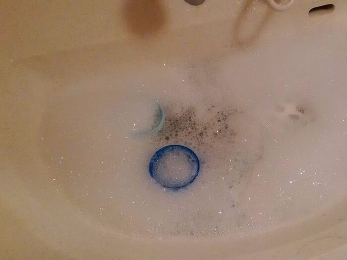 オキシクリーンの使い方(洗面所編)