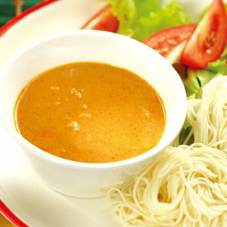つけだれにレッドカレー!?担々麺風サラダそうめん