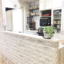 山善ドリームクッションレンガでキッチンを塩系インテリアに〜貼り方レシピ♡