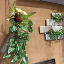 ペットボトルと100均アイテムでオシャレなインテリア