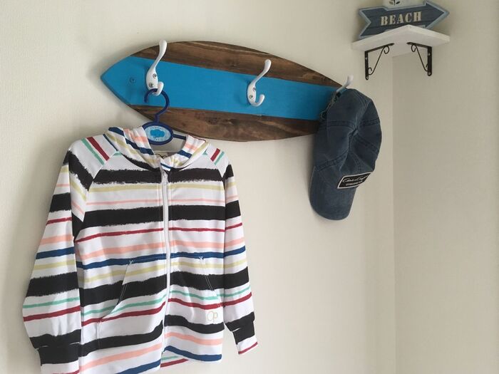 板材で作るサーフ型ウォールハンガー