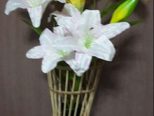 シンプルだけど豪華に見える!竹の花瓶を100均の竹コースターと竹串を使って作る。