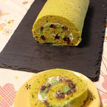 萌え断面♪抹茶*つぶあんババロアロール