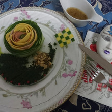 Salade de la Tornade、avec sauce Chlorophyl