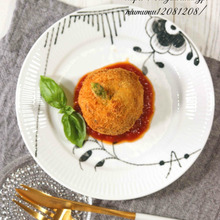 アスパラとチーズのまん丸コロッケ。