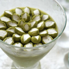 電子レンジで簡単♪抹茶マシュマロフラワームース