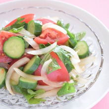 時短&簡単&激ウマ♡トマトの和風シソの葉サラダ