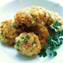 身近な食材で!ツナと野菜がたっぷり豆腐団子