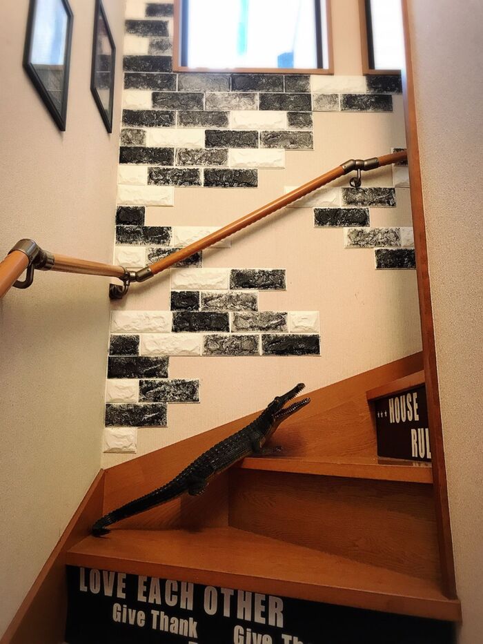 クッションレンガシートを塗るだけ簡単男前レンガシートに?