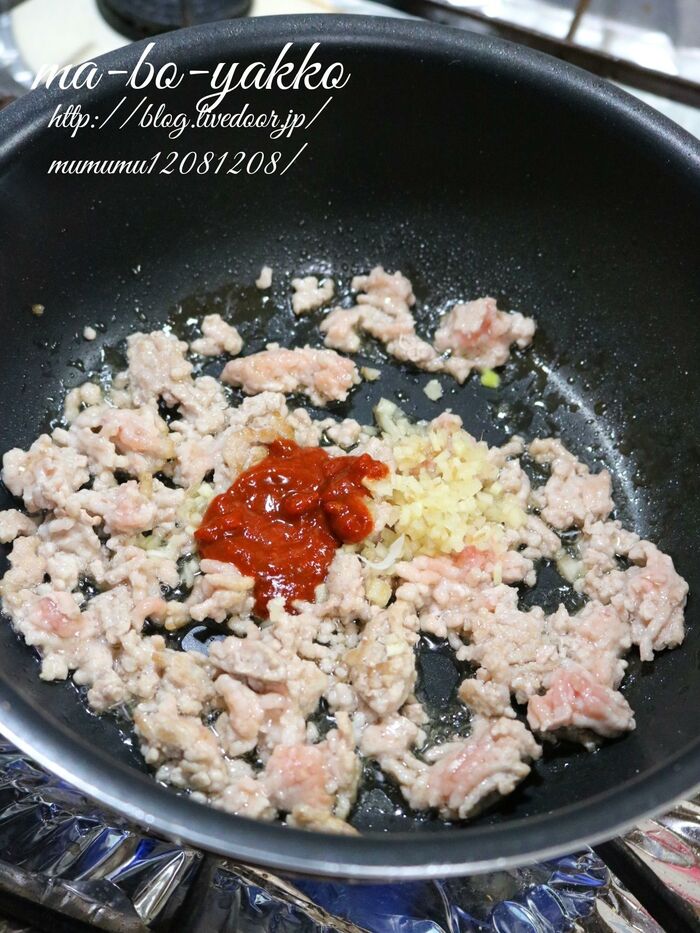 ②