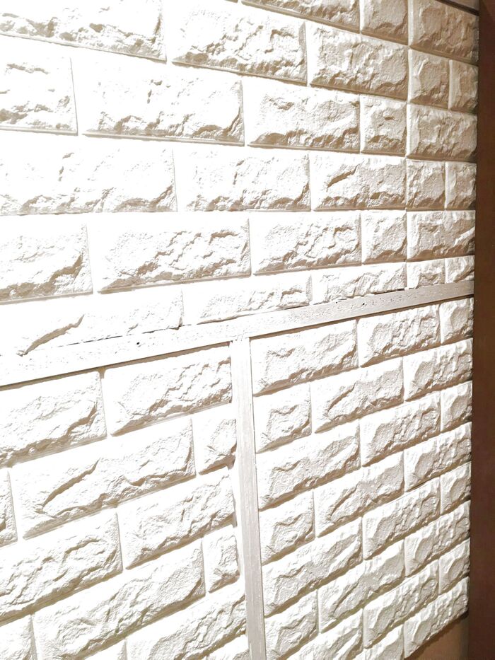 ダイソーのクッションレンガシートで壁作り