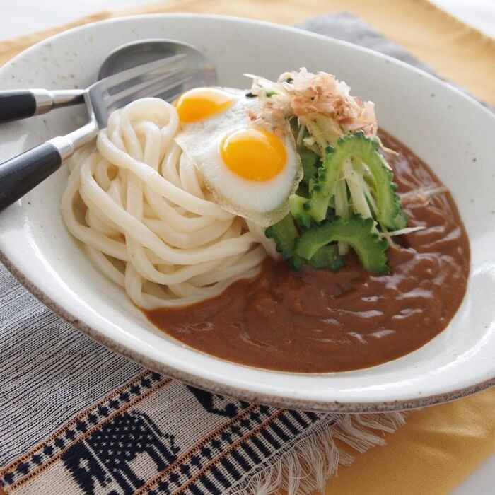 カレーで元気に!「ゴーヤカレーうどん」
